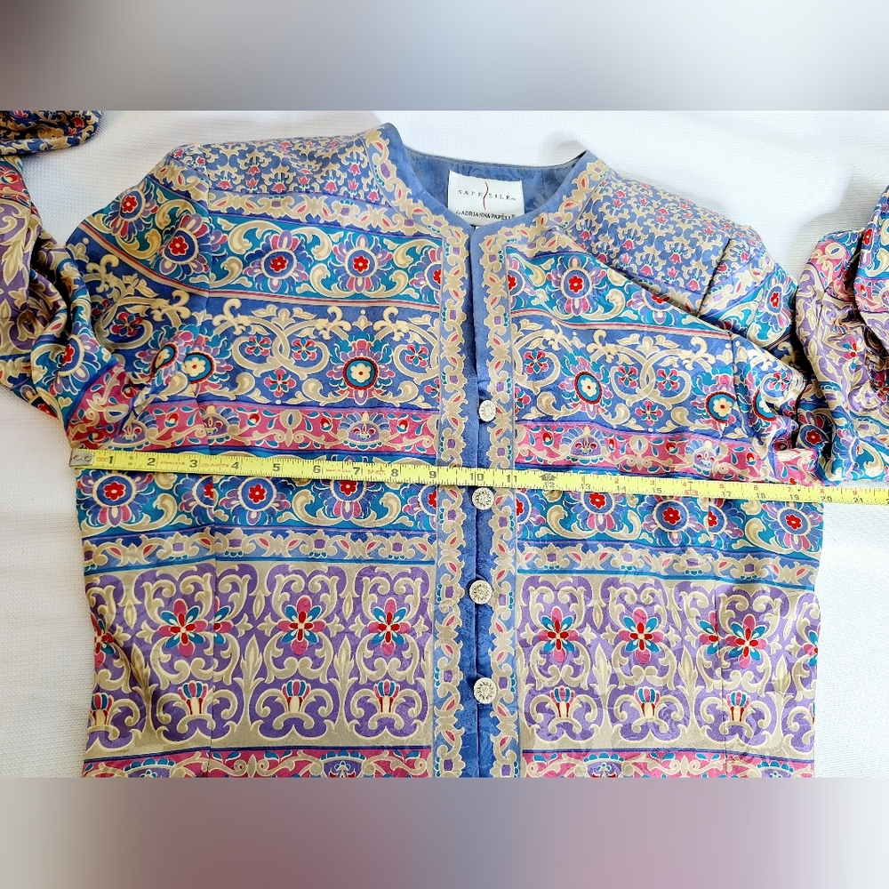 Vtg. Adrianna Papell "Suited For Silk" Old Money Core, 100% Silk skirt set. - Picture 3 of 15